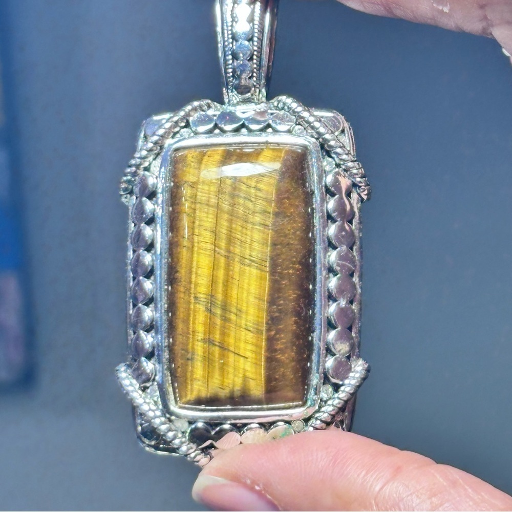 Silver Tone Pendant With Large Rectangular Tiger'… - image 5